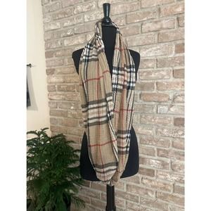 Stylish Infinity scarf!